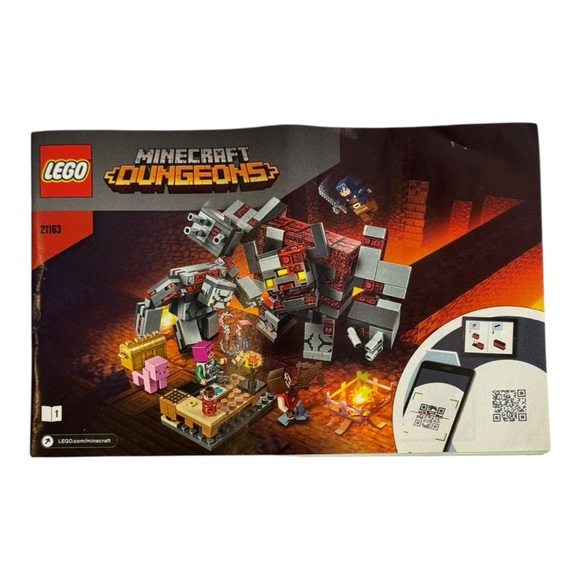 LEGO Minecraft Dungeons Adventure Set 21163 Red Gray Black Complete With Manuals - Picture 7 of 11